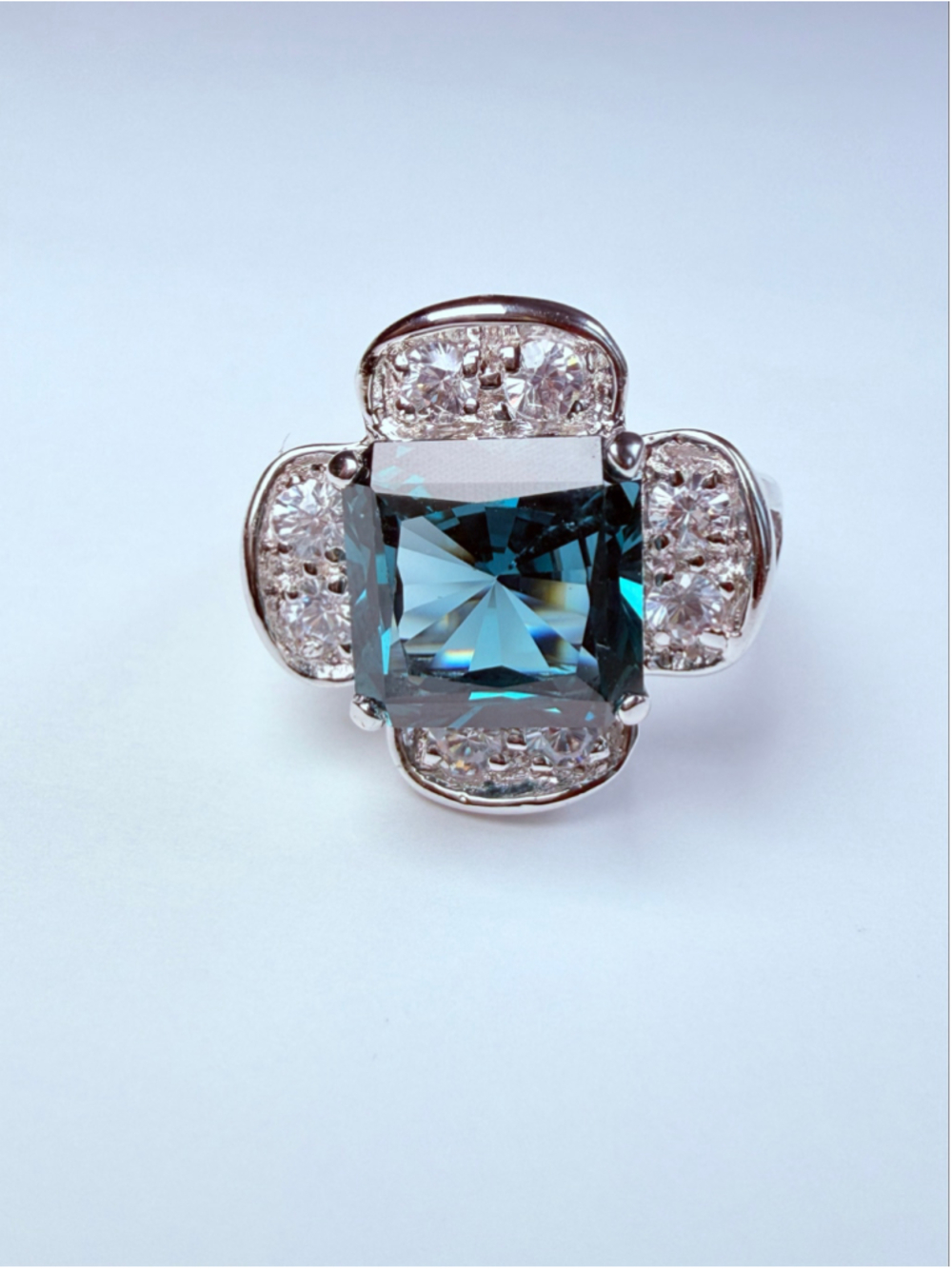 Cobalt Teal 4 CT Spinel & Cubic Zirconia 925 Sterling Silver Cocktail Ring